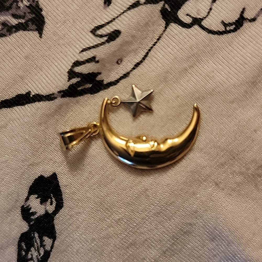 Moon and star pendant